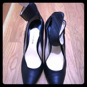 Black Pump W/ Ankle Strap